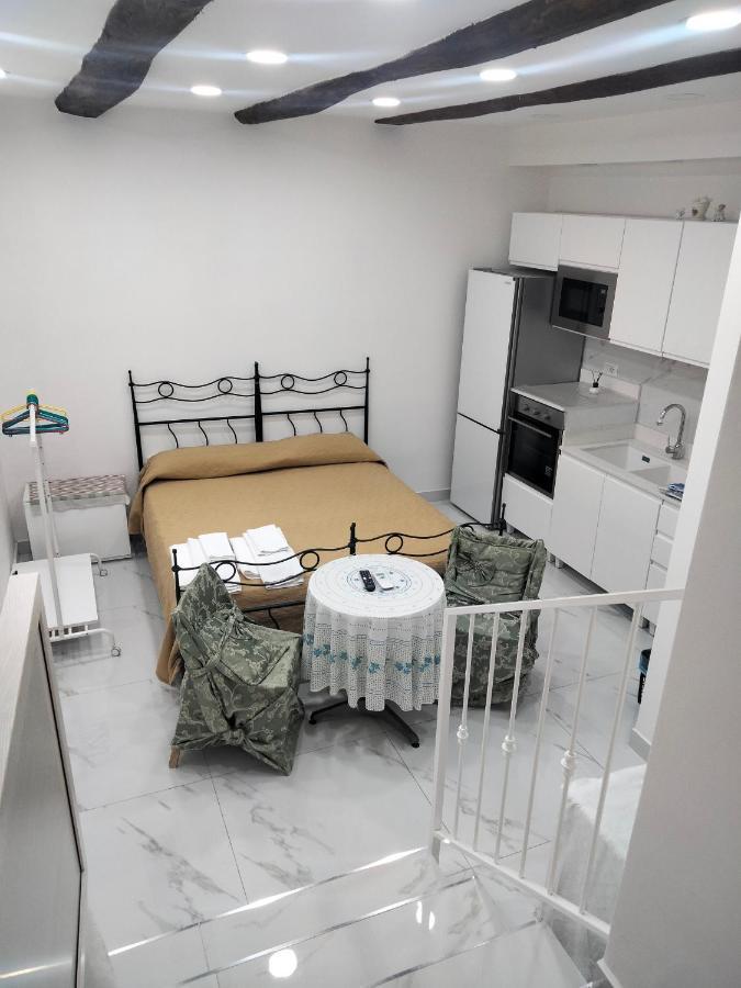 Casa Luisa Lejlighed Napoli Eksteriør billede